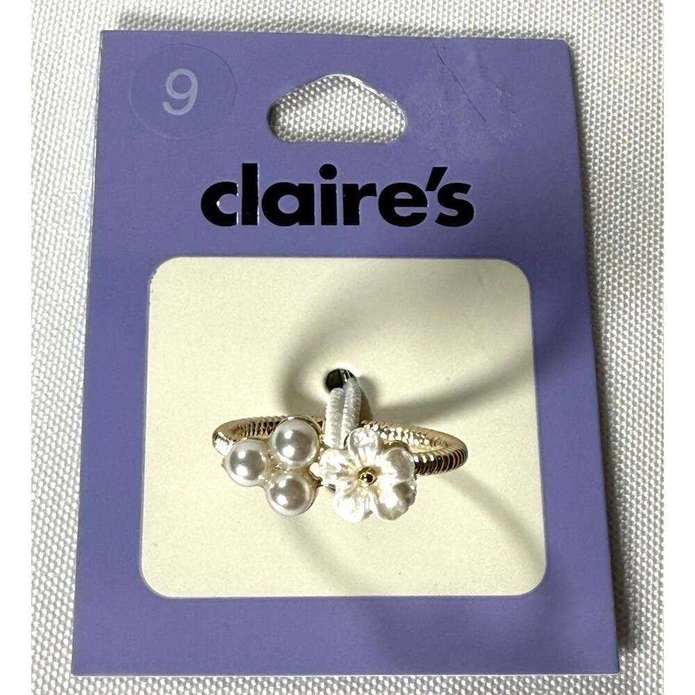 Claire's Gold-Tone Faux Pearl Flower Ring Sz 9 NWT